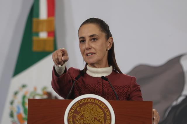 (260112) -- MEXICO CITY, Jan. 12, 2026 (Xinhua) -- Mexican President Claudia Sheinbaum attends a morning press conference at the National Palace in Mexico City, capital of Mexico, Jan. 12, 2026. Sheinbaum held a phone conversation on Monday with U.S. President Donald Trump, during which she ruled out any U.S. military intervention in Mexican territory. (Photo by Francisco Canedo/Xinhua)