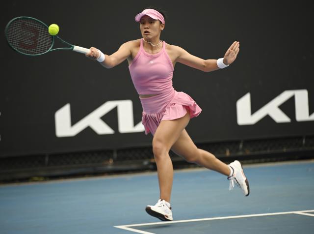 (260113) -- MELBOURNE, Jan. 13, 2026 (Xinhua) -- Wei Sijia of China hits a return during the women's singles qualifying 1st round match against Elvina Kalieva of the United States at Australian Open tennis tournament in Melbourne, Australia, Jan. 13, 2026. (Photo by Wang Shen/Xinhua)