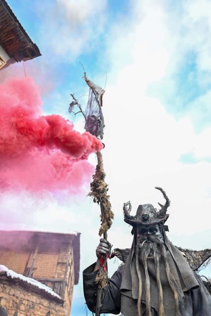 (260113) -- VEVCANI, Jan. 13, 2026 (Xinhua) -- A revelers participates in a carnival celebration in the village of Vevcani, North Macedonia, Jan. 13, 2026. (Photo by Tomislav Georgiev/Xinhua)