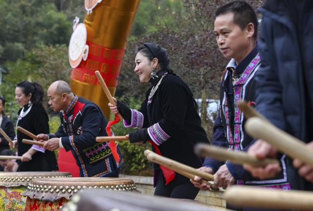 (260114) -- BEIJING, Jan. 14, 2026 (Xinhua) -- This photo taken on Dec. 21, 2025 shows villagers beating drums to celebrate the Winter Solstice in Dawan Village, Tongren City of southwest China's Guizhou Province.
  China enters its coldest season in the eleventh month of the Chinese lunar calendar. 
  Urbanization and modern agriculture have weakened the impact of solar terms on daily life, but cultural and dietary habits have been passed down from generation to generation. (Photo by Hu Panxue/Xinhua)