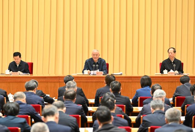(260115) -- BEIJING, Jan. 15, 2026 (Xinhua) -- Cai Qi, a member of the Standing Committee of the Political Bureau of the Communist Party of China (CPC) Central Committee and a member of the Secretariat of the CPC Central Committee, speaks while attending a meeting attended by heads of organization departments across the country in Beijing, capital of China, Jan. 15, 2026. (Xinhua/Li Xiang)