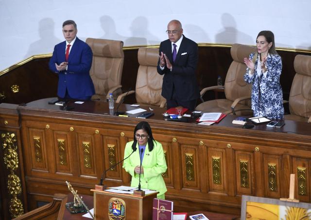 (260115) -- CARACAS, Jan. 15, 2026 (Xinhua) -- Venezuelan acting president Delcy Rodriguez (Front) delivers her annual report to the legislature on behalf of the administrative body in Caracas, Venezuela, Jan. 15, 2026. (Photo by Marco Salgado/Xinhua)