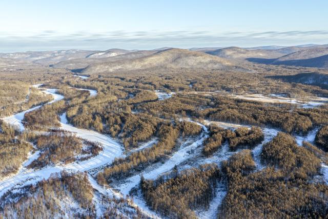 (260116) -- GENHE, Jan. 16, 2026 (Xinhua) -- An aerial drone photo taken on Jan. 15, 2026 shows the scenery of the Genheyuan National Wetland Park in Genhe, north China's Inner Mongolia Autonomous Region. (Xinhua/Ma Jinrui)