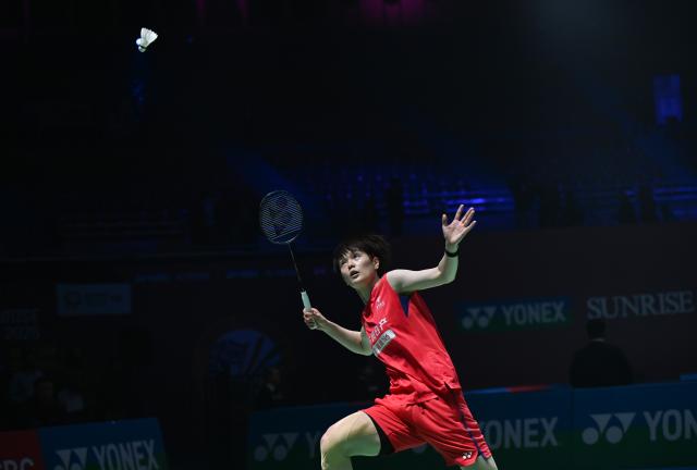 (260116) -- NEW DELHI, Jan. 16, 2026 (Xinhua) -- Wang Zhiyi of China competes against Nidaira Natsuki of Japan during women's singles quarter-final match at the India Open 2026 in New Delhi, India, Jan. 16, 2026. (Xinhua/Javed Dar)