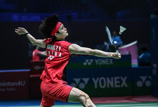 (260116) -- NEW DELHI, Jan. 16, 2026 (Xinhua) -- Wang Zhiyi of China competes against Nidaira Natsuki of Japan during women's singles quarter-final match at the India Open 2026 in New Delhi, India, Jan. 16, 2026. (Xinhua/Javed Dar)
