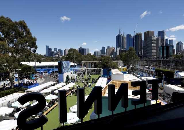 (260117) -- MELBOURNE, Jan. 17, 2026 (Xinhua) -- People are seen at Melbourne Park in Melbourne, Australia, Jan. 17, 2026. The main draw of the Australian Open tennis tournament 2026 runs at Melbourne Park in Melbourne, Australia, from Jan. 18 to Feb. 1, 2026. (Xinhua/Ma Ping)