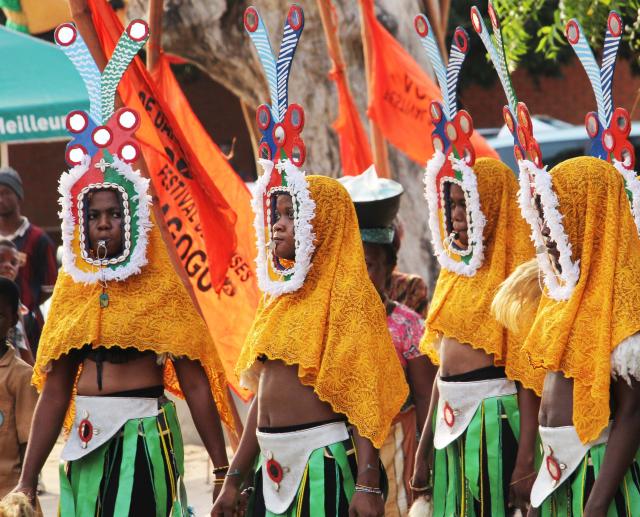 (260117) -- OUIDAH, Jan. 17, 2026 (Xinhua) -- Performers take part in the opening ceremony of the 17th Agogo International Dance Festival, in Ouidah, Benin, on Jan. 16, 2026. The festival, featuring dancers and acrobats from around the world, runs until Jan. 18. (Photo by Seraphin Zounyekpe/Xinhua)