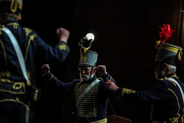 (260118) -- BUDAPEST, Jan. 18, 2026 (Xinhua) -- Artists perform during a gala marking the Day of the Hungarian Culture in Budapest, Hungary, Jan. 17, 2026. Chinese linguist and literary translator Guo Xiaojing was awarded the "Knight of Universal Culture" title here on Saturday for her outstanding contributions to cultural exchange and mutual understanding between China and Hungary.
   The award was presented during a gala marking the Day of the Hungarian Culture at the Stefania Palace Cultural Center. (Photo by David Balogh/Xinhua)