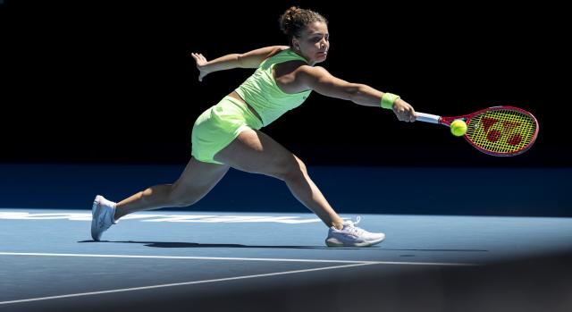 (260118) -- MELBOURNE, Jan. 18, 2026 (Xinhua) -- Jasmine Paolini hits a return during the women's singles 1st round match between Jasmine Paolini of Italy and Aliaksandra Sasnovich of Belarus at the Australian Open tennis tournament in Melbourne, Australia, Jan. 18, 2026. (Photo by Hu Jingchen/Xinhua)