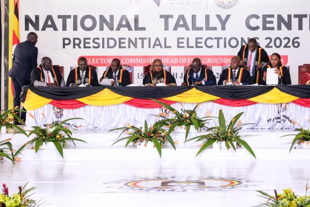 (260118) -- KAMPALA, Jan. 18, 2026 (Xinhua) -- Electoral Commission officials announce the President Yoweri Museveni as the winner of the presidential election 2026 at National Tally Center in Kampala, Uganda, on Jan. 17, 2026. Uganda's incumbent President Yoweri Museveni won the country's presidential election, the Electoral Commission (EC) said on Saturday as it released the final results at the National Tally Center in the capital, Kampala. (Photo by Hajarah Nalwadda/Xinhua)