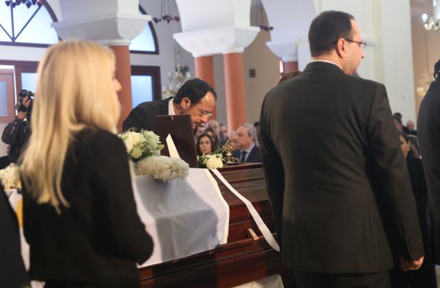 (260118) -- NICOSIA, Jan. 18, 2026 (Xinhua) -- Cypriot President Nicos Christodoulides (C) attends the state funeral of former Cypriot President George Vassiliou in Nicosia, Cyprus, Jan. 17, 2026. Former Cypriot president George Vassiliou died overnight at the age of 94, his family said on Wednesday.
   Vassiliou served as president of the Republic of Cyprus from 1988 to 1993. He had been hospitalized since Jan. 6 due to a severe chest infection, the Cyprus Mail reported. (Photo by George Christophorou/Xinhua)