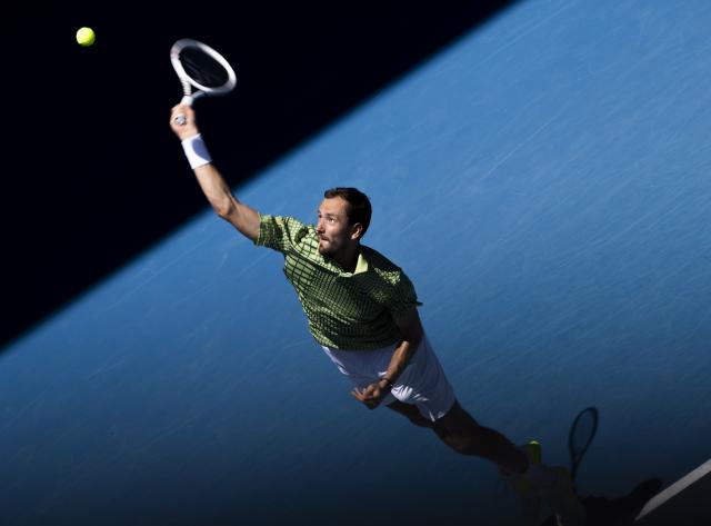 (260119) -- MELBOURNE, Jan. 19, 2026 (Xinhua) -- Daniil Medvedev of Russia serves during the men's singles 1st round match against Jesper de Jong of the Netherlands at the Australian Open tennis tournament in Melbourne, Australia, Jan. 19, 2026. (Photo by Hu Jingchen/Xinhua)