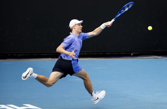(260119) -- MELBOURNE, Jan. 19, 2026 (Xinhua) -- Denis Shapovalov hits a return during the men's singles 1st round match between Bu Yunchaokete of China and Denis Shapovalov of Canada at the Australian Open tennis tournament in Melbourne, Australia, Jan. 19, 2026. (Photo by Hu Jingchen/Xinhua)