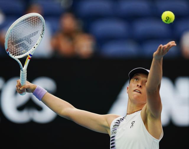 (260119) -- MELBOURNE, Jan. 19, 2026 (Xinhua) -- Iga Swiatek serves during the women's singles 1st round match between Yuan Yue of China and Iga Swiatek of Poland at the Australian Open tennis tournament in Melbourne, Australia, Jan. 19, 2026. (Photo by Wang Shen/Xinhua)