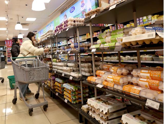 (260120) -- BISHKEK, Jan. 20, 2026 (Xinhua) -- People select goods in a supermarket in Bishkek, Kyrgyzstan, Jan. 15, 2026. Kyrgyzstan's gross domestic product (GDP) surged 11.1 percent last year to reach 22.6 billion U.S. dollars, according to official data released on Monday. (Photo by Roman/Xinhua)