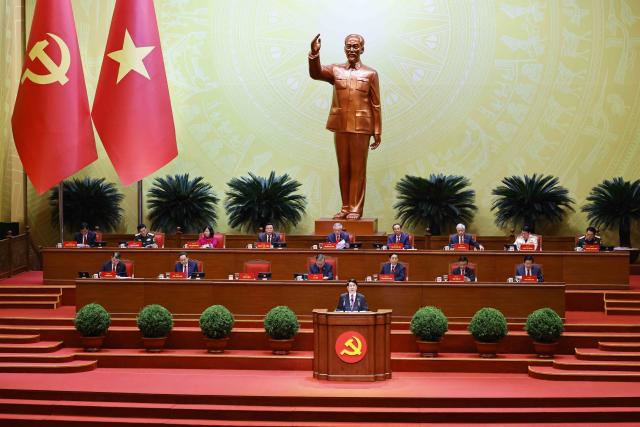 (260120) -- HANOI, Jan. 20, 2026 (Xinhua) -- Vietnamese President Luong Cuong speaks during the 14th National Congress of the Communist Party of Vietnam (CPV) in Hanoi, Vietnam, on Jan. 20, 2026. The CPV opened its 14th National Congress at the National Convention Center in the capital city of Hanoi on Tuesday morning.
   A total of 1,586 delegates, representing over 5.6 million members of the CPV, are gathering at the congress.
   State President Luong Cuong delivered an opening speech at the session, while General Secretary of the CPV Central Committee To Lam presented a report on the documents submitted to the congress. (VNA via Xinhua)