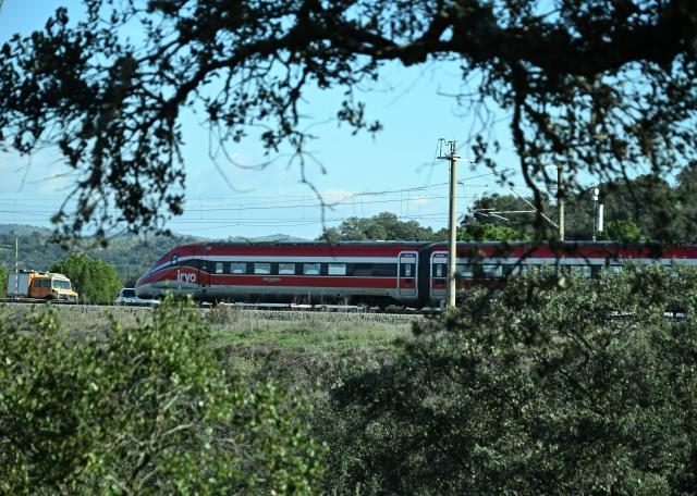 (260120) -- CORDOBA, Jan. 20, 2026 (Xinhua) -- Photo taken on Jan. 20, 2026 shows a train at the high-speed train collision site near Adamuz, in Cordoba, Spain. Two high-speed trains collided in Cordoba Province in southern Spain on January 18, causing heavy casualties. (Xinhua/Cheng Min)