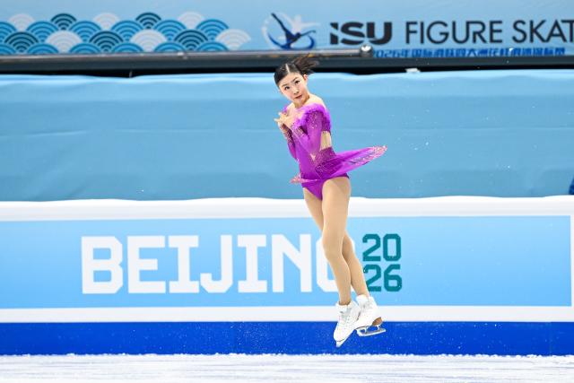 (260122) -- BEIJING, Jan. 22, 2026 (Xinhua) -- Chiba Mone of Japan performs during the women's short program at the ISU Four Continents Figure Skating Championships in Beijing, China, Jan. 22, 2026. (Xinhua/Ju Huanzong)