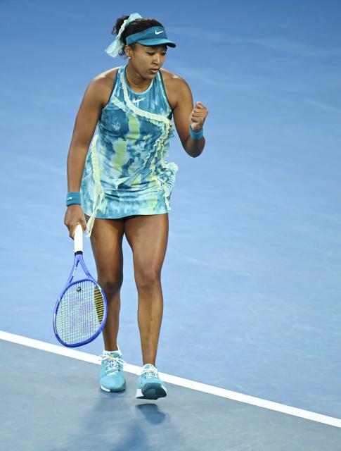 (260122) -- MELBOURNE, Jan. 22, 2026 (Xinhua) -- Osaka Naomi celebrates scoring during the women's singles 2nd round match between Osaka Naomi of Japan and Sorana Cirstea of Romania at the Australian Open tennis tournament in Melbourne, Australia, Jan. 22, 2026. (Photo by Wang Shen/Xinhua)
