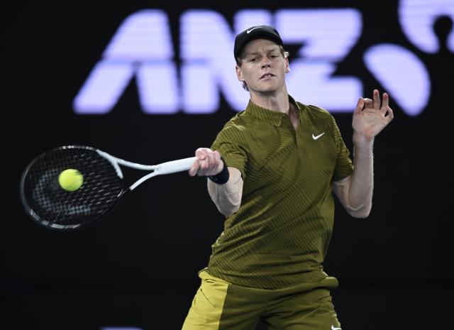 (260122) -- MELBOURNE, Jan. 22, 2026 (Xinhua) -- Jannik Sinner of Italy hits a return during the men's singles 2nd round match between Jannik Sinner of Italy and James Duckworth of Australia at the Australian Open tennis tournament in Melbourne, Australia, Jan. 22, 2026. (Photo by Wang Shen/Xinhua)