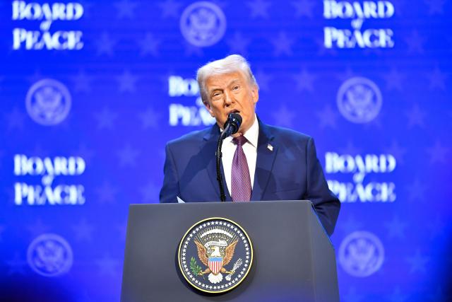 (260122) -- DAVOS, Jan. 22, 2026 (Xinhua) -- U.S. President Donald Trump speaks at the World Economic Forum (WEF) Annual Meeting 2026 in Davos, Switzerland, Jan. 22, 2026. U.S. President Donald Trump formally launched his so-called "Board of Peace" on Thursday at a charter-signing ceremony during the World Economic Forum in Davos, Switzerland. (Xinhua/Lian Yi)