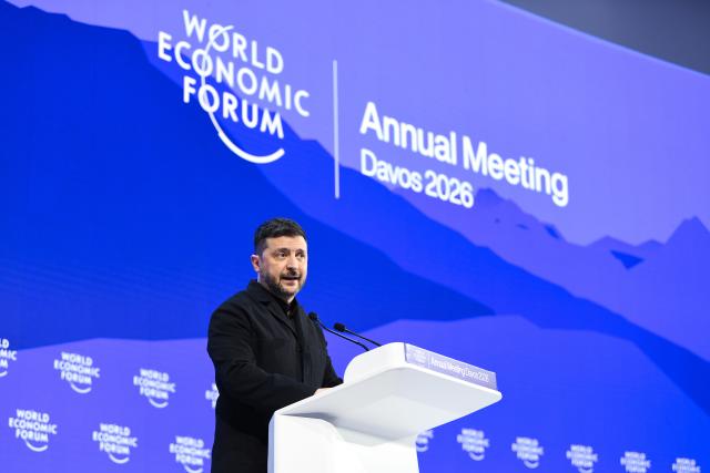 (260122) -- DAVOS, Jan. 22, 2026 (Xinhua) -- Ukrainian President Volodymyr Zelensky speaks at the World Economic Forum (WEF) Annual Meeting 2026 in Davos, Switzerland, Jan. 22, 2026. (Xinhua/Lian Yi)