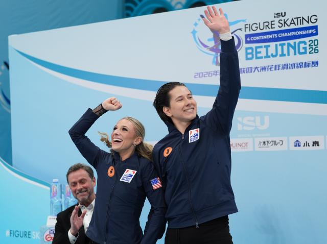 (260123) -- BEIJING, Jan. 23, 2026 (Xinhua) -- Emilea Zingas (front L) and Vadym Kolesnik (front R) of the United States wave to spectators after the ice dance free dance at the ISU Four Continents Figure Skating Championships in Beijing, China, Jan. 23, 2026. (Xinhua/Xie Han)