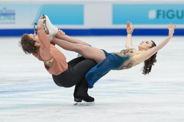 (260123) -- BEIJING, Jan. 23, 2026 (Xinhua) -- Caroline Green (R)/Michael Parsons of the United States perform during the ice dance free dance at the ISU Four Continents Figure Skating Championships in Beijing, China, Jan. 23, 2026. (Xinhua/Xie Han)