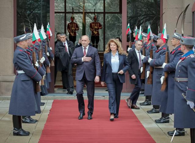 (260123) -- SOFIA, Jan. 23, 2026 (Xinhua) -- Rumen Radev (L) and Iliana Iotova walk out of the presidential building in Sofia, Bulgaria, Jan. 23, 2026. The Constitutional Court of the Republic of Bulgaria on Friday approved the resignation of President Rumen Radev, which he submitted on Tuesday, the court said on its website.
   According to the Bulgarian Constitution, Vice President Iliana Iotova will assume the presidency for the remainder of the term, which expires in January 2027. (The press office of the Bulgarian President/Handout via Xinhua)