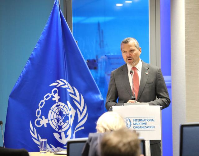 (260123) -- LONDON, Jan. 23, 2026 (Xinhua) -- The International Maritime Organization (IMO) Secretary-General Arsenio Dominguez makes the remarks at a press briefing held at the IMO headquarters in London, Jan. 23, 2026. Dominguez said here on Friday that China is an active member of the organization and that its participation will continue to play an important role as the IMO faces an increasingly heavy agenda in the years ahead. (IMO/Handout via Xinhua)