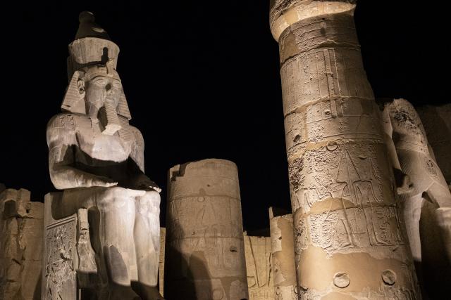 (260123) -- LUXOR, Jan. 23, 2026 (Xinhua) -- Photo taken on Jan. 23, 2026 shows a view of the Luxor Temple at night in Luxor, Egypt. (Xinhua/Xin Mengchen)