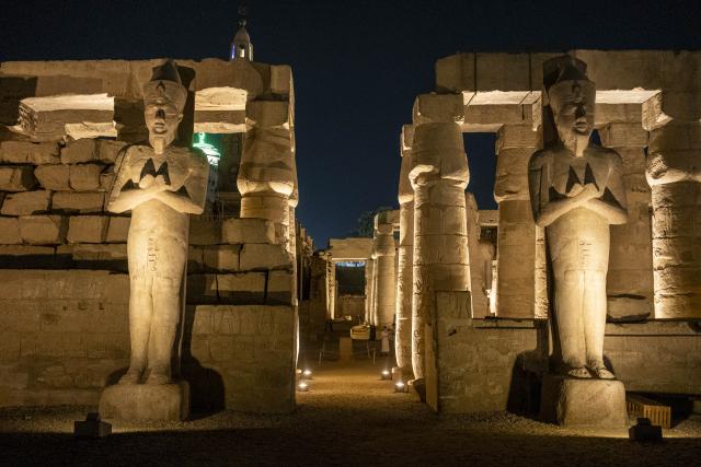 (260123) -- LUXOR, Jan. 23, 2026 (Xinhua) -- Photo taken on Jan. 23, 2026 shows a view of the Luxor Temple at night in Luxor, Egypt. (Xinhua/Xin Mengchen)