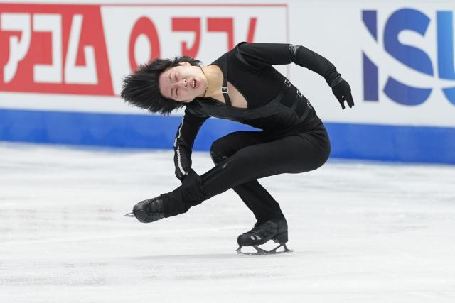 (260124) -- BEIJING, Jan. 24, 2026 (Xinhua) -- Kao Miura of Japan competes during the men's short program at the ISU Four Continents Figure Skating Championships in Beijing, China, Jan. 24, 2026. (Xinhua/Xie Han)