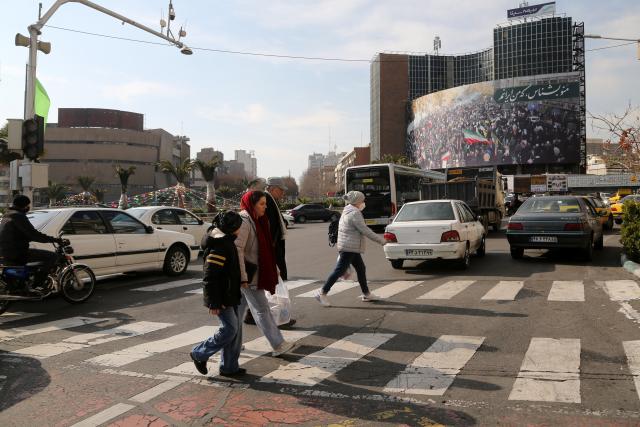 (260124) -- TEHRAN, Jan. 24, 2026 (Xinhua) -- This photo taken on Jan. 24, 2026 shows a street view in Tehran, Iran. (Xinhua)