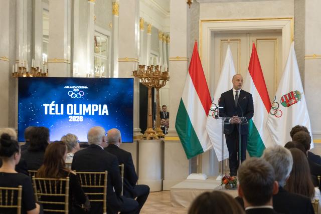 (260125) -- BUDAPEST, Jan. 25, 2026 (Xinhua) -- Adam Schmidt, State Secretary for Sports, speaks during an oath-taking ceremony for the upcoming Milan-Cortina 2026 Winter Olympic Games in Budapest, Hungary, on Jan. 24, 2026. (Photo by Attila Volgyi/Xinhua)