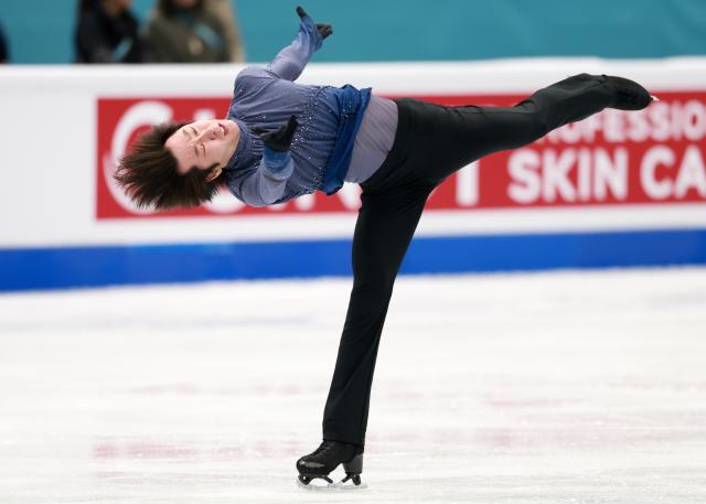 (260125) -- BEIJING, Jan. 25, 2026 (Xinhua) -- Jin Boyang of China performs during the men's free skating at the ISU Four Continents Figure Skating Championships in Beijing, China, Jan. 25, 2026. (Xinhua/Zhang Chenlin)