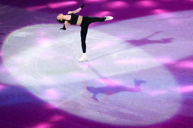 (260125) -- BEIJING, Jan. 25, 2026 (Xinhua) -- Zhang Ruiyang of China performs during the gala exhibition at the ISU Four Continents Figure Skating Championships in Beijing, China, Jan. 25, 2026. (Xinhua/Zhang Chenlin)