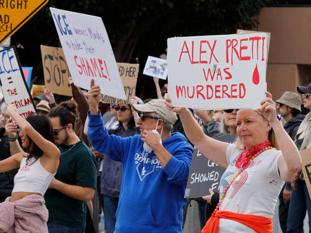 (260126) -- LOS ANGELES, Jan. 26, 2026 (Xinhua) -- Protesters hold placards during a rally against the U.S. Immigration and Customs Enforcement (ICE) near the Metropolitan Detention Center in downtown Los Angeles, California, the United States, on Jan. 25, 2026. A Minnesota resident was fatally shot by ICE agents on Saturday.
  The victim, Alex Jeffrey Pretti, was a 37-year-old intensive care unit nurse and U.S. citizen who lived in Minneapolis, the state's largest city. (Xinhua)