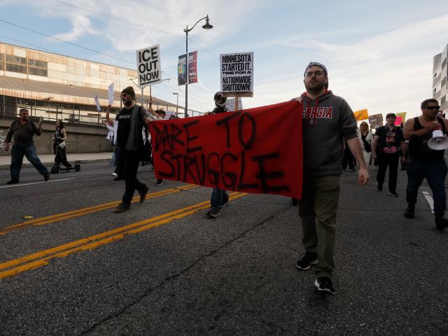 (260126) -- LOS ANGELES, Jan. 26, 2026 (Xinhua) -- Protesters attend a rally against the U.S. Immigration and Customs Enforcement (ICE) near the Metropolitan Detention Center in downtown Los Angeles, California, the United States, on Jan. 25, 2026. A Minnesota resident was fatally shot by ICE agents on Saturday.
  The victim, Alex Jeffrey Pretti, was a 37-year-old intensive care unit nurse and U.S. citizen who lived in Minneapolis, the state's largest city. (Xinhua)