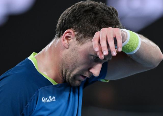 (260126) -- MELBOURNE, Jan. 26, 2026 (Xinhua) -- Casper Ruud reacts during the men's singles 4th round match between Ben Shelton of the United States and Casper Ruud of Norway at the Australian Open tennis tournament in Melbourne, Australia, Jan. 26, 2026. (Photo by Wang Shen/Xinhua)