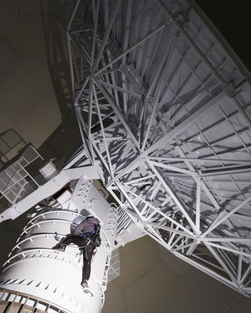(260128) -- MOHE, Jan. 28, 2026 (Xinhua) -- Shi Shengpu, director of the Mohe Station of the China Remote Sensing Satellite Ground Station, climbs up the antenna for maintenance work at the station in Mohe, northeast China's Heilongjiang Province, on Jan. 25, 2026.
  The Mohe Station of the China Remote Sensing Satellite Ground Station is China's northernmost satellite data receiving station. Normally the facility has only one staff member on duty, but as the Spring Festival approaches, four of its staff members have gathered in severe cold weather to conduct thorough winter inspections and maintenance.
  Developed by the Aerospace Information Research Institute under the Chinese Academy of Sciences, the Mohe Station commenced operations on Dec. 12, 2025.
  Located in Mohe, China's northernmost city in Heilongjiang Province, the station is designed to autonomously receive satellite data. It is now tasked with receiving data from 25 national land observation satellites, the institute said.
  The Mohe station boasts a maximum channel downlink data rate of 2 gigabits per second and can transmit the received data in real time. Leveraging its high-latitude geographical advantage, the station can extend the daily receiving time window for polar-orbiting satellites by over 20 percent. (Xinhua/Jin Liwang)