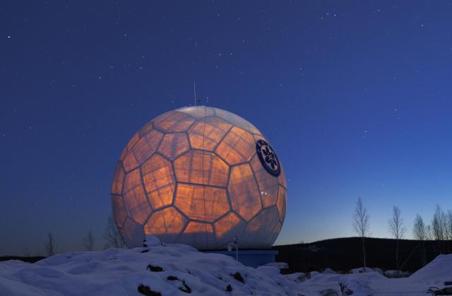 (260128) -- MOHE, Jan. 28, 2026 (Xinhua) -- This photo taken on Jan. 24, 2026 shows the antenna radome under the starry sky at the Mohe Station of the China Remote Sensing Satellite Ground Station in Mohe, northeast China's Heilongjiang Province.
  The Mohe Station of the China Remote Sensing Satellite Ground Station is China's northernmost satellite data receiving station. Normally the facility has only one staff member on duty, but as the Spring Festival approaches, four of its staff members have gathered in severe cold weather to conduct thorough winter inspections and maintenance.
  Developed by the Aerospace Information Research Institute under the Chinese Academy of Sciences, the Mohe Station commenced operations on Dec. 12, 2025.
  Located in Mohe, China's northernmost city in Heilongjiang Province, the station is designed to autonomously receive satellite data. It is now tasked with receiving data from 25 national land observation satellites, the institute said.
  The Mohe station boasts a maximum channel downlink data rate of 2 gigabits per second and can transmit the received data in real time. Leveraging its high-latitude geographical advantage, the station can extend the daily receiving time window for polar-orbiting satellites by over 20 percent. (Xinhua/Jin Liwang)