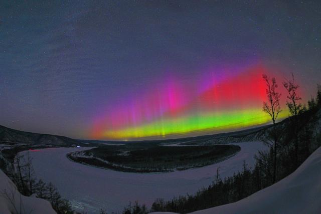 (260128) -- HARBIN, Jan. 28, 2026 (Xinhua) -- This photo taken on Jan. 20, 2026 shows the aurora observed from Mohe City, northeast China's Heilongjiang Province. China's northernmost Heilongjiang Province has entered the golden period for winter starry sky observation. With auroras occasionally making an appearance, the brilliant starry sky and the icy landscape together unfold a serene and breathtaking picture. (Photo by Wang Xiaofeng/Xinhua)