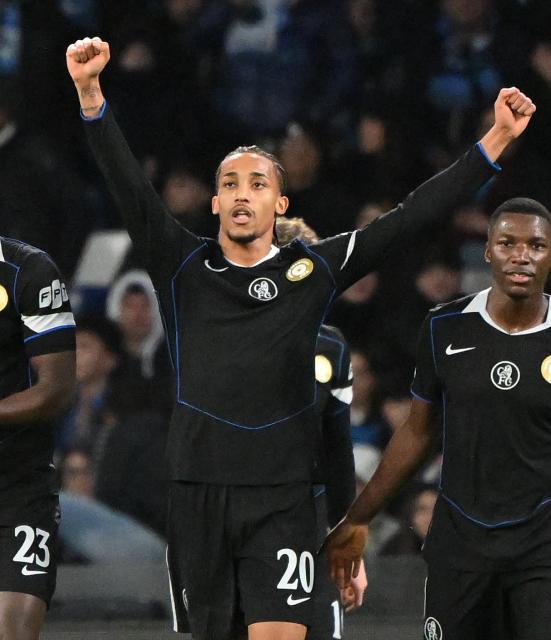 (260129) -- NAPLES, Jan. 29, 2026 (Xinhua) -- Chelsea's Joao Pedro celebrates his second goal during the UEFA Champions League football match between Napoli and Chelsea in Naples, Italy, Jan. 28, 2025. (Photo by Alberto Lingria/Xinhua)