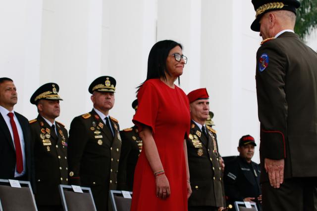 (260129) -- CARACAS, Jan. 29, 2026 (Xinhua) -- Venezuela's acting president Delcy Rodriguez (L, front) attends a military ceremony held in Caracas, Venezuela, on Jan. 28, 2026.
  Venezuela's armed forces on Wednesday pledged loyalty to and formally recognized acting president Delcy Rodriguez as commander-in-chief during a military ceremony held in Caracas with the participation of the country's high military command. (Venezuelan Presidency/Handout via Xinhua)