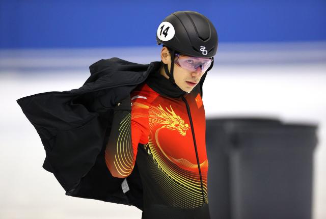 (260129) -- BEIJING, Jan. 29, 2026 (Xinhua) -- Chinese short track speed skater Liu Shaoang reacts during a training session ahead of the upcoming Milan-Cortina 2026 Winter Olympics in Beijing, China, Jan. 29, 2026. (Xinhua/Zhang Chen)