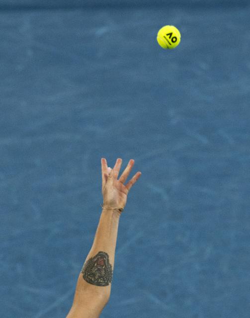 (260129) -- MELBOURNE, Jan. 29, 2026 (Xinhua) -- Aryna Sabalenka serves during the women's singles semifinal match between Aryna Sabalenka of Belarus and Elina Svitolina of Ukraine at the Australian Open tennis tournament in Melbourne, Australia, Jan. 29, 2026. (Photo by Hu Jingchen/Xinhua)