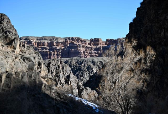 (260130) -- ALMATY, Jan. 30, 2026 (Xinhua) -- Photo taken on Jan. 30, 2026 shows the scenery of the Charyn Canyon in Almaty Region, Kazakhstan. (Xinhua/Li Renzi)