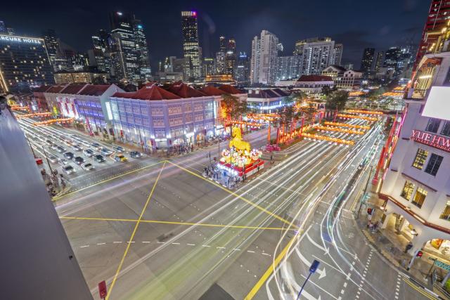 (260131) -- SINGAPORE, Jan. 31, 2026 (Xinhua) -- A lantern inspired by the Chinese zodiac horse is pictured in Singapore on Jan. 30, 2026.
  Lanterns in celebration of the upcoming Chinese New Year were officially lit up in Singapore's Chinatown on Friday evening. (Photo by Then Chih Wey/Xinhua)