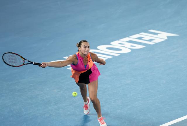 (260131) -- MELBOURNE, Jan. 31, 2026 (Xinhua) -- Aryna Sabalenka hits a return during the women's singles final between Elena Rybakina of Kazakhstan and Aryna Sabalenka of Belarus at the Australian Open tennis tournament in Melbourne, Australia, Jan. 31, 2026. (Xinhua/Ma Ping)